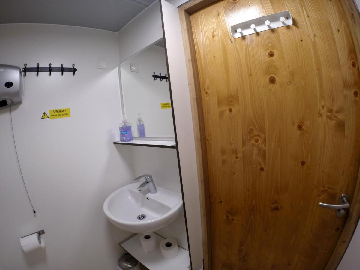Glamping - York Holiday & Cycle Stop Exterior foto